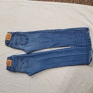 Levi jeans